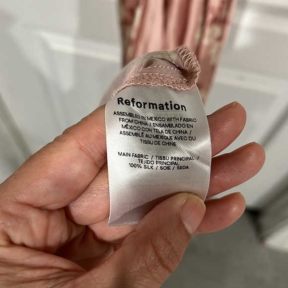 Reformation Casette silk dress in color Bellini - Picture 11 of 13